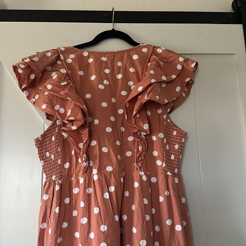 Roller Rabbit  V-Neck, Ruffle Midi dress - Picture 14 of 15